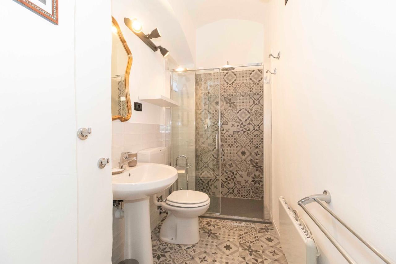 Santa Chiara Apartment Near Piazza Statuto ตูริน ภายนอก รูปภาพ